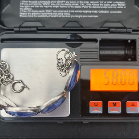 Elegant Blue Stone Bracelet - Picture 4 of 4